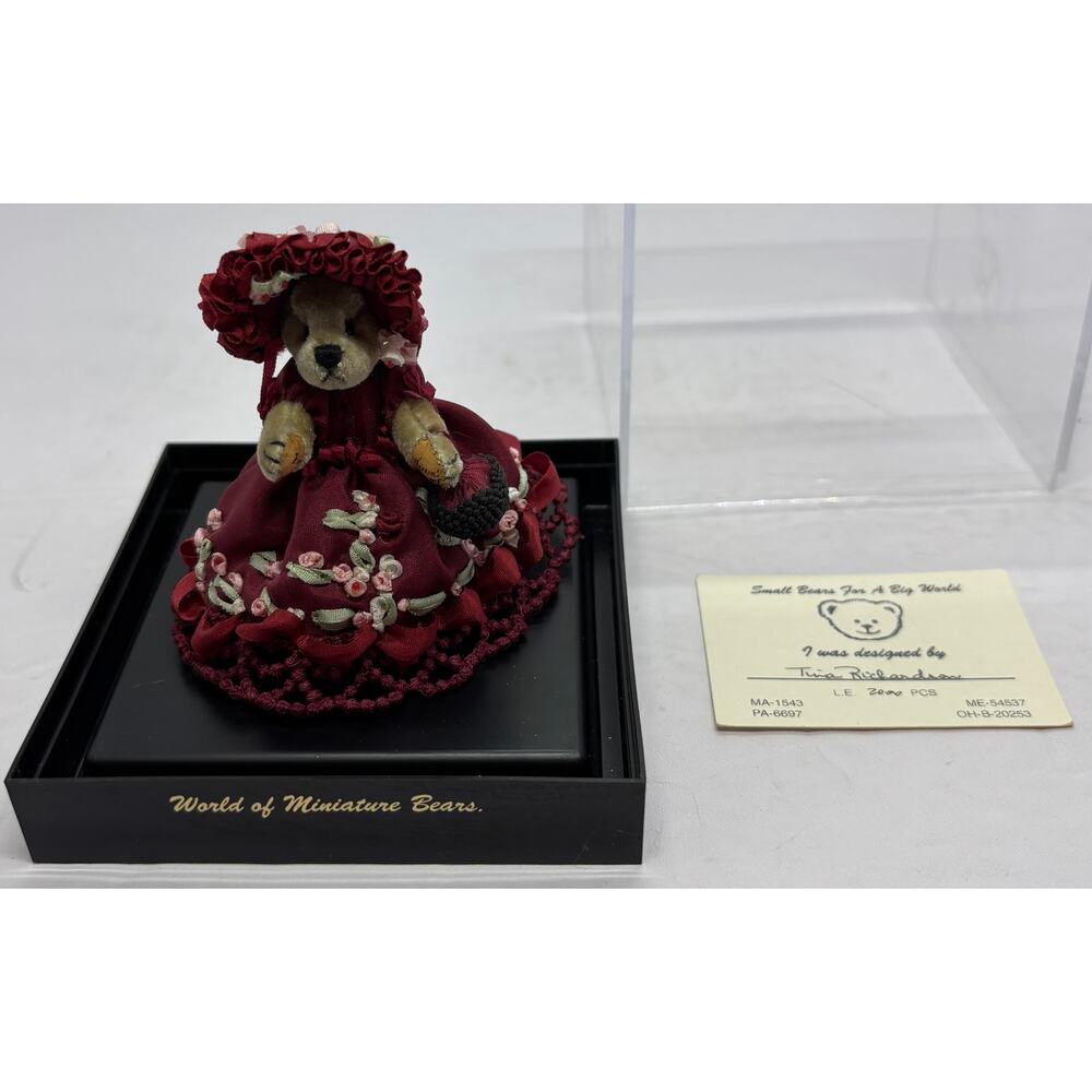 World of Miniature Bears Emily #941 by Tina Richardson COA LE NWT